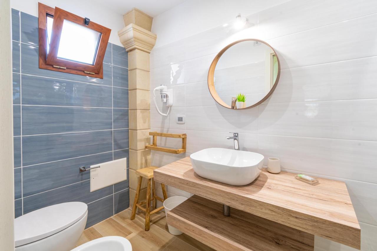 La Botte Bed and Breakfast Giurdignano Exteriör bild